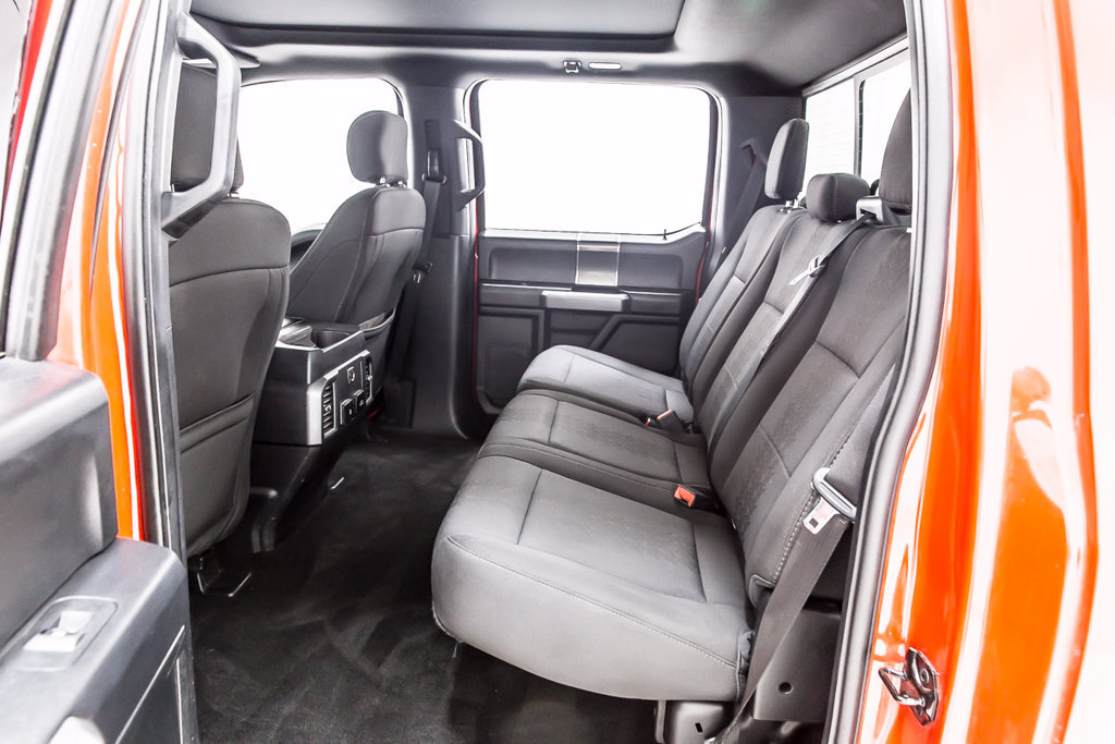 Used 2018 Ford F150 XLT w/ Equipment Group 302A Luxury AWD/4WD image 30