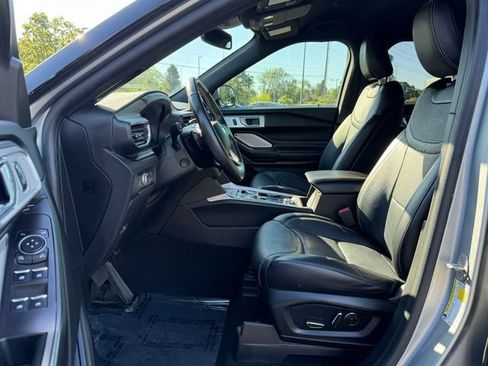 Used 2020 Ford Explorer ST w/ ST High-Performance Pack AWD/4WD image 15