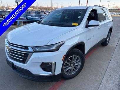 Used 2023 Chevrolet Traverse LT