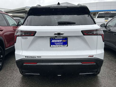 New 2026 Chevrolet Equinox ACTIV w/ Safety and Technology Package image 9