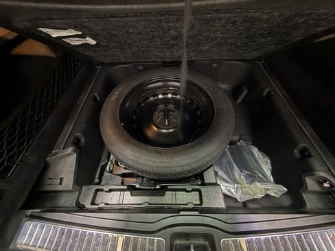 Used 2023 Mercedes-Benz GLE 350 image 28