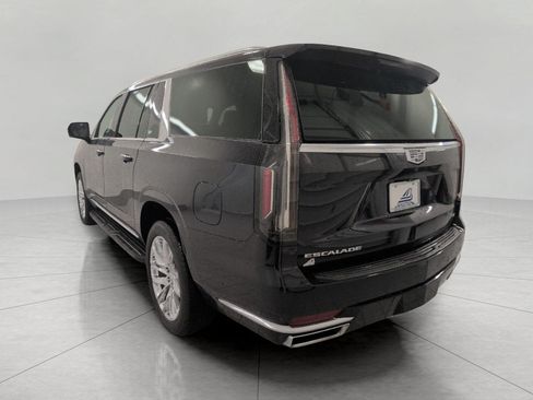 Certified 2022 Cadillac Escalade ESV Premium Luxury Platinum w/ LPO, Radiant Package AWD/4WD image 20