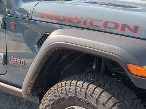 New 2025 Jeep Gladiator Rubicon image 12