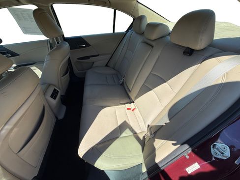 Used 2013 Honda Accord EX-L image 16