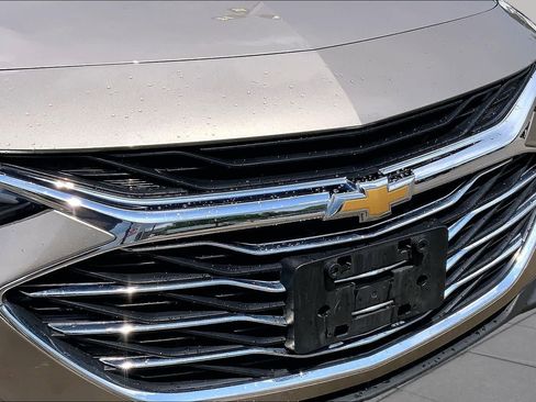 Used 2024 Chevrolet Malibu LT FWD image 32