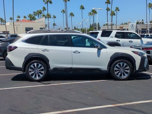 Used 2024 Subaru Outback Touring XT AWD/4WD image 4