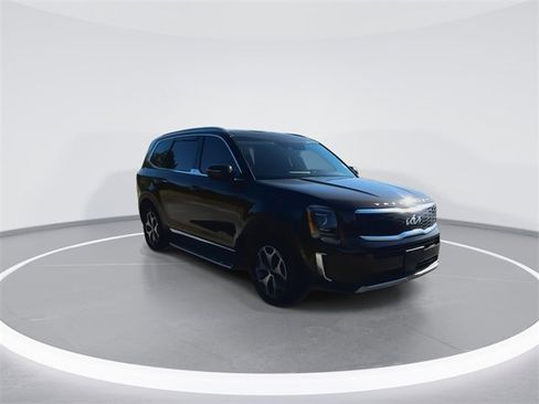 Used 2022 Kia Telluride EX w/ Towing Package image 2