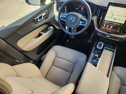 New 2026 Volvo XC60 B5 Core w/ Climate Package AWD/4WD image 9