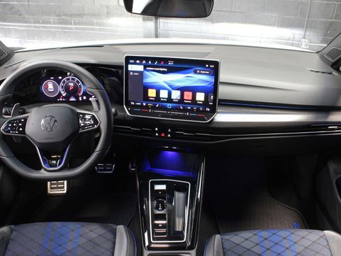 Used 2025 Volkswagen Golf R Black Edition w/ Euro Stye Package image 34