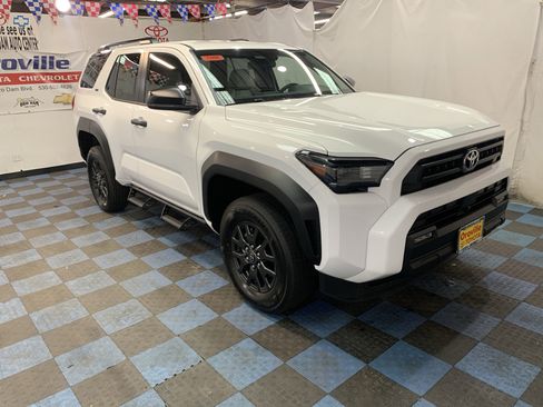 New 2026 Toyota 4Runner SR5 image 6