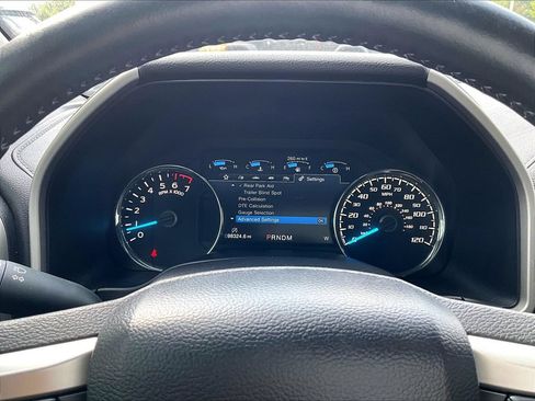 Used 2019 Ford F150 Lariat w/ Equipment Group 502A Luxury AWD/4WD image 22