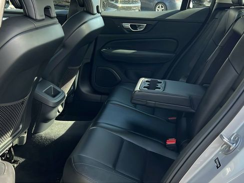 Used 2024 Volvo S60 B5 Core image 15