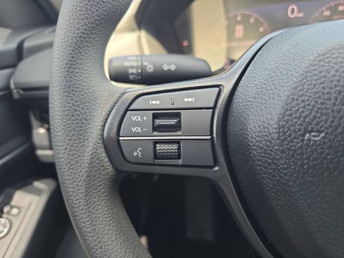 Used 2025 Honda Accord SE image 22