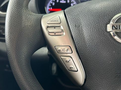 Used 2016 Nissan Versa SV image 21