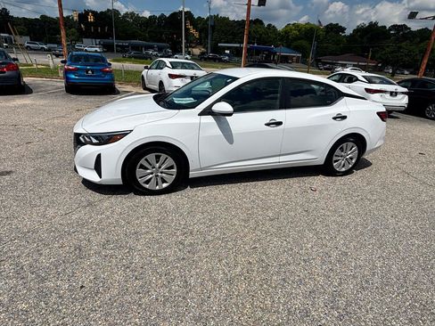 Used 2024 Nissan Sentra S FWD image 16