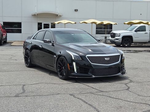 Used 2018 Cadillac CTS V w/ Carbon Fiber Package RWD image 1