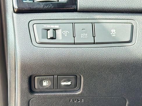 Used 2013 Hyundai Sonata Limited image 29