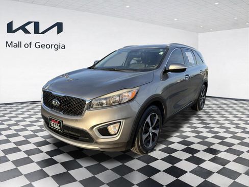 Used 2018 Kia Sorento EX FWD image 3