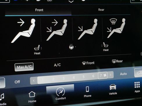 Used 2023 Chrysler Pacifica Touring-L FWD image 27