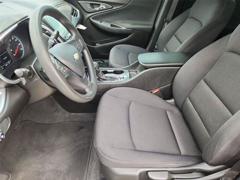 Used 2024 Chevrolet Malibu LS FWD image 18