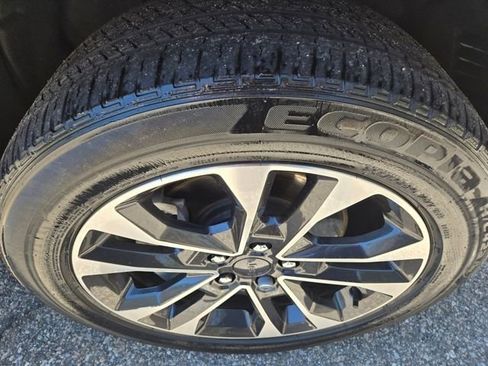 Used 2023 Jeep Grand Cherokee L Overland AWD/4WD image 9
