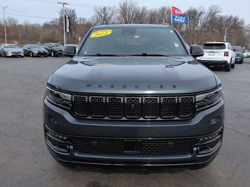 Used 2024 Jeep Wagoneer Series II w/ Convenience Group I image 3