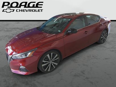 Used 2020 Nissan Altima 2.5 SR w/ Premium Package