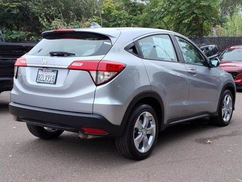 Used 2022 Honda HR-V LX image 4