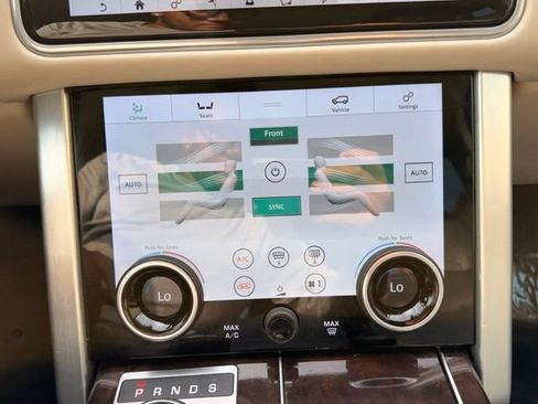 Used 2019 Land Rover Range Rover HSE AWD/4WD image 33