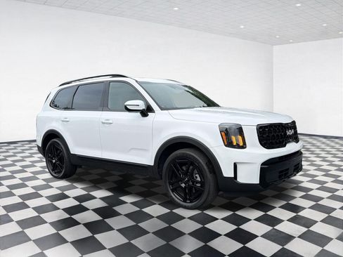 Used 2024 Kia Telluride EX X-Line AWD/4WD image 3