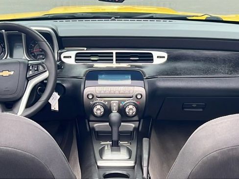 Used 2012 Chevrolet Camaro LT RWD image 27