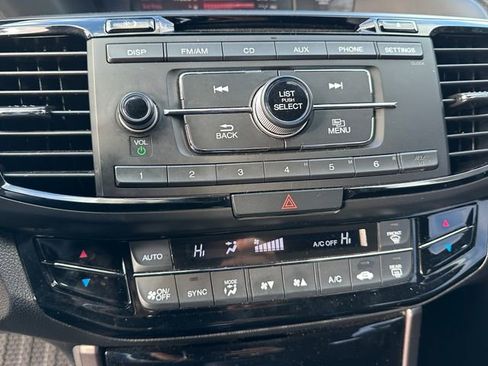 Used 2016 Honda Accord Sport image 20