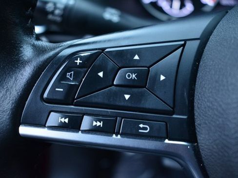 Used 2025 Nissan Sentra SV w/ All-Weather Package image 24