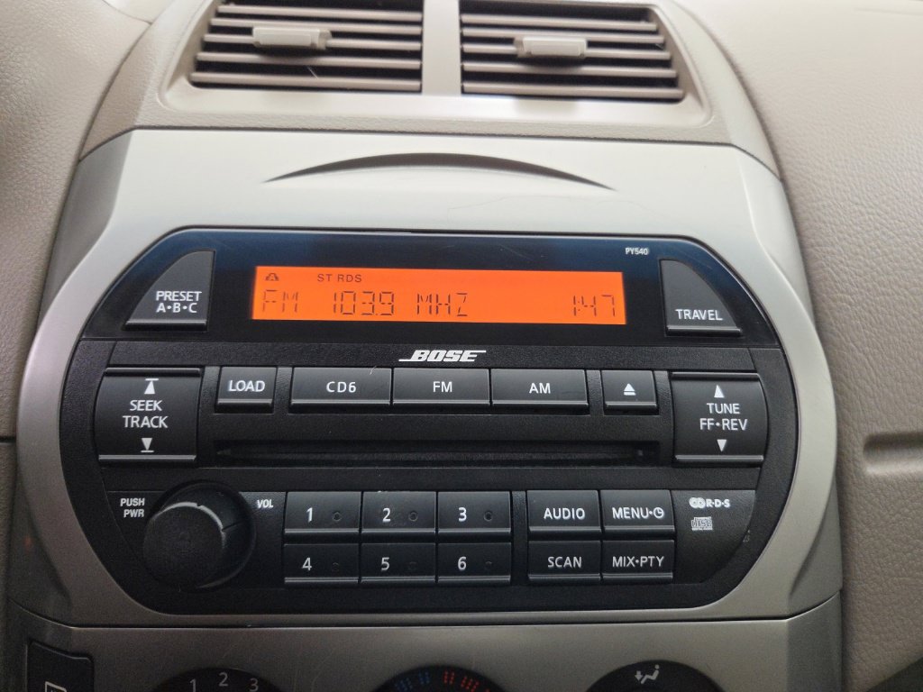 Used 2004 Nissan Altima 2.5 SL FWD image 31