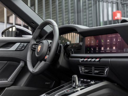New 2026 Porsche 911 Carrera 4S image 41