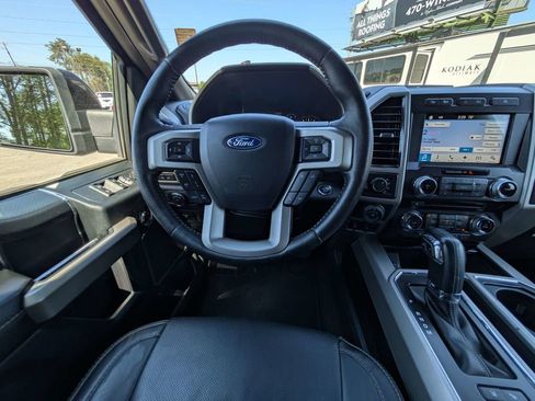 Used 2018 Ford F150 Lariat w/ Equipment Group 502A Luxury image 16