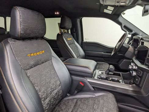 Certified 2025 Ford F150 Tremor w/ Tow/Haul Package AWD/4WD image 38