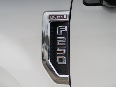 Certified 2020 Ford F250 King Ranch w/ Chrome Package image 11