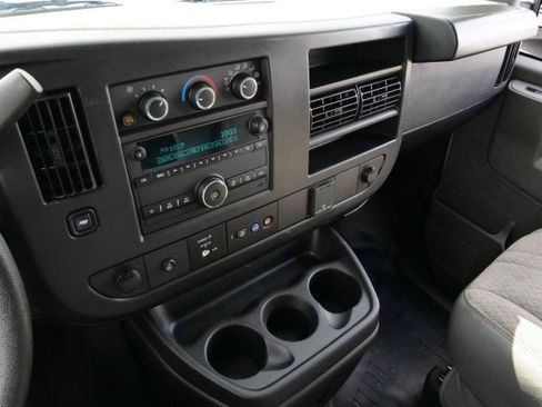 Used 2024 Chevrolet Express 3500 w/ Power Convenience Package RWD image 14