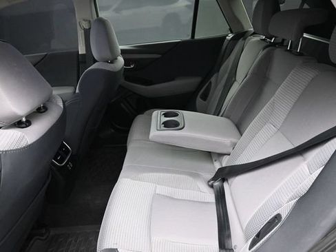 Used 2025 Subaru Outback Premium AWD/4WD image 18