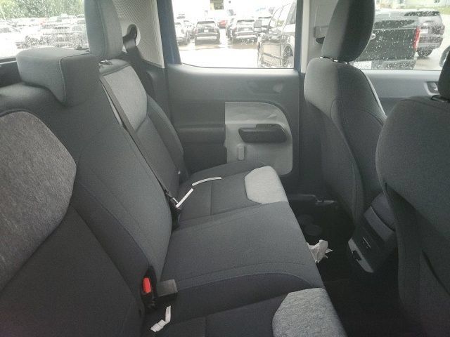 Used 2026 Ford Maverick XLT AWD/4WD image 5