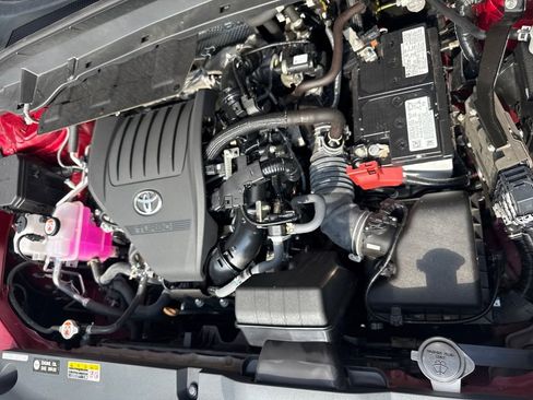 Used 2024 Toyota Grand Highlander Platinum image 28