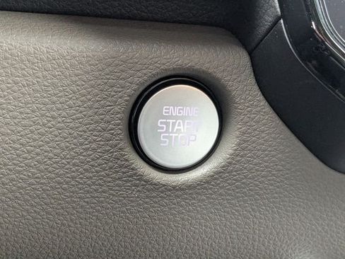 New 2027 Kia Carnival SX FWD image 36