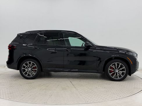Certified 2026 BMW X5 xDrive40i w/ M Sport Package AWD/4WD image 8