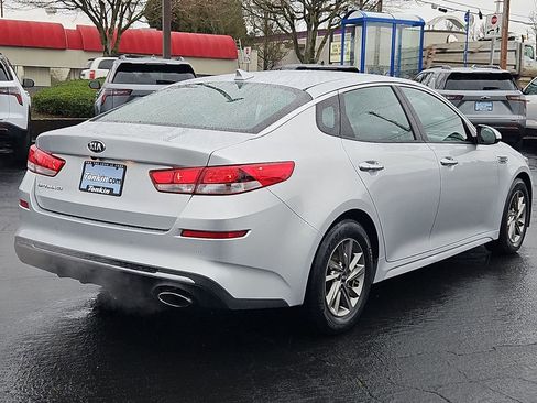 Used 2019 Kia Optima LX image 6