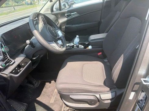 Certified 2023 Kia Sportage LX AWD/4WD image 34