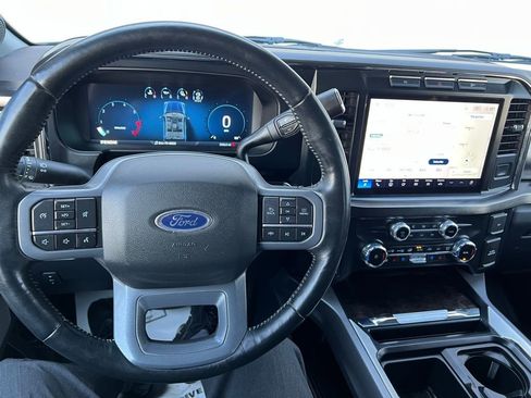 Used 2023 Ford F250 Lariat w/ Chrome Package image 31