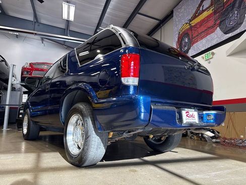 Used 2002 Chevrolet Blazer LS w/ Preferred Equipment Group image 91