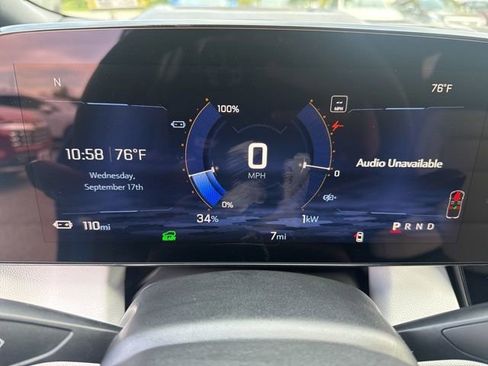 New 2025 Chevrolet Equinox EV LT w/ Convenience Package II FWD image 13