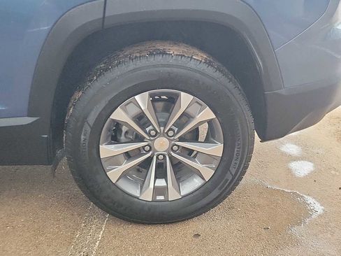 New 2026 Chevrolet Equinox LT w/ LPO, Floor Liner Package image 8